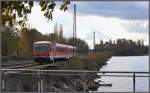 928 554-5 nach Kisslegg auf dem Seedamm nach Lindau Hbf.