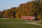 628 560 war am 26. Oktober 2015 auf der Strecke Prien - Aschau im Einsatz, hier zu sehen in Umrathshausen.