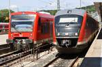 650 114-1 trifft am 01.06.2019 als RB22648 von Laupheim Stadt im Ulmer Hauptbahnhof auf 642 658-1 als RB57469 nach Weißenhorn.