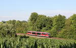 Unbekannter 642 als RE Crailsheim-Heilbronn am 01.07.2020 bei Neuenstein-Untereppach in der grünen Hölle zwischen Maisfeld und Bäumen. 