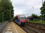 Zwei Euregiobahn (RB20) aus Heerlen(NL)-Stolberg-Altstadt-Düren kommt die Kohlscheider-Rampoe hoch aus Richtung Herzogenrath und hält in Kohlscheid und fährt in Richtung