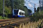 eine BB-Bahn kommt nach Stralsund und unerwartet steht der Gleismezug (725 004 & 726 004)  falsch  auch schon wieder vor der Tr am 29.09.2010