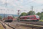 Nachschuss auf 648 202, als dieser am Nachmittag des 22.06.2019 als RB 23  Lahn-Eifel-Bahn  (Andernach  - Limburg (Lahn)) am Rangierbahnhof und DB Museum in Koblenz Lützel vorbei in Richtung Hautpbahnhof fuhr. Links sind V160 067 zu sehen, welche von V200 007 über die Fahrzeugparade des SOmmerfestes gezogen wurde.