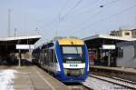 Das 648er-640er-Doppel der HEX vorne die VT 875 als HEX83378 nach Blankenburg(Harz) und da hinter die VT 809 als HEX83312 nach Thale Hbf in Magdeburg Hbf. Sie fahren bis Halberstadt als Doppel und dann trennen sie sich. 30.11.2010 