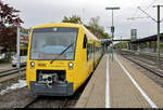 650 364-2 (VT 364 | Stadler Regio-Shuttle RS 1) der Württembergischen Eisenbahn-Gesellschaft mbH (WEG) als RB 1138 (RB47) nach Schwieberdingen steht im Startbahnhof Korntal auf Gleis 7.