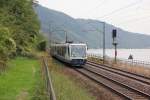 Zwei Triebwagen-Einheiten der Rurtalbahn in Fahrtrichtung Norden bei Kamp-Bornhofen erwischt.