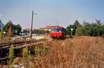 Wer hätte erkannt, dass es sich hierbei um ein Foto der Gleisanlagen des früheren DB-Bahnhofs Leinfelden handelte? Ein Uerdinger Schienenbuszug erreichte soeben diesen Bahnhof, er nutzte