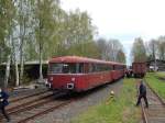 VT98-Einheit (798 823, 998 864, 998 874) in Klein Mahner. Sonderfahrt aus Rahden nach Klein Mahner. Es ging von Rahden über Hildesheim, Braunschweig, Salzgitter-Bad nach Klein Mahner und wieder zurück. 25.04.2015