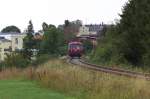 Noch 300 Meter bis zum Bahnhof Mühltroff hat VT 3.07 der Wisentatalbahn zurückzulegen.