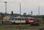 Wisentatalbahn VS 998 01-DRE + VT 3.07 (95 80 0798 307-4 D-DRE Bahnverkehr) als Sonderzug aus Schönberg (V), am 30.04.2016 in Gera.