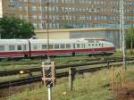 Museums-Triebzug VT 18 der Deutschen Reichsbahn am 19.05.2002 in Berlin-Lichtenberg.