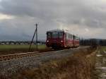 Der 772 141 und der 772 140 als RB nach Gotha am 10.12.2011 unterwegs bei Petriroda.