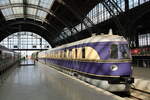 DB Museum SVT 137 225 (Rbd Halle), am 11.05.2024 auf dem Museumsgleis 24 in Leipzig Hbf.