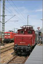 Die 169 005 des Bw Garmisch-Partenkirchen ist soeben beim Autozug Terminal Mnchen Ost angekommen, und wird jetzt eine Pause machen.(01.07.07)