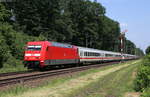 101 008-1 und 101 129-5 mit dem IC 1279 (Berlin Ostbahnhof-Basel SBB) bei Forchheim 18.5.18