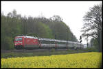 Am 27.04.2005 hat 101051 mit einem Schweizer Eurocity die Landesgrenze von Nordrhein Westfalen bei Natrup Hagen erreicht und ist in Richtung Köln unterwegs.