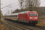 101 139-4 schiebt einen IC in Richtung Angermünde  09/01/2021