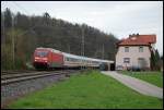 IC 2064 nach Karlsruhe Hbf. Gezogen wurde der Zug von 101 039. Aufgenommen bei Hussenhofen am 11.04.08.