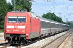 101 084-2 fhrt den EC 7 (Hamburg-Chur) von Hamburg-Altona nach Basel.