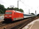 101 019-8 mit IR 2459 Dsseldorf-Weimar auf Bahnhof Warburg am 14-7-2001.