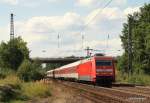 101 054-5 durchfhrt am 15.08.09 mit dem AZ 13393 Hamburg-Altona - Trieste-Centrale den Bahnhof von Radbruch Richtung Lneburg.