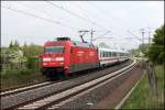 101 135 (9180 6101 135-2 D-DB) wird mit dem IC 2025, Hamburg-Altona - Frankfurt(Main)Hbf, den Dortmunder Hauptbahnhof in einigen Minuten erreichen. (09.05.2010)