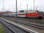 101 019 wenige Minuten vor dem Umsetzen,mit dem EC 379 nach Brno,an den Bahnsteig,am 12.Mai 2014,in Stralsund.