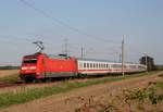 101 092 mit IC 2431  Borkum  (Emden Auenhafen–Cottbus) am 25.09.2011 zwischen Frellstedt und Helmstedt