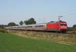 101 093 mit IC 2907 (Hamburg-Altona–Stuttgart Hbf, Ersatzzug fr ICE 771) am 04.09.2014 zwischen Bad Bevensen und Uelzen