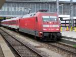 101 102 steht mit EN 482 nach Kopenhagen in Mnchen Hbf. Aufnahme vom 21.07.2007