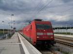 Die Br.101 112-1 zog den RE  Mnchen-Nrnberg Express  von Nrnberg Hbf nach Mnchen Hbf.