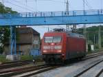 101 136 brachte,am 20.Mai 2011,den IC 2212,aus Koblenz,nach Binz danach fuhr die Lok anschlieend wieder nach Stralsund,um am Abend den EC 378, aus Wien,nach Binz zubringen.Bei der Lz-Fahrt nach