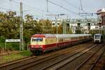 101 001-6  Rheingold  mit AKE-Rheingold in Wuppertal, am 23.10.2023.