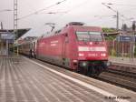 101 002 mit IC 2172 in Schwerin Hbf am 25.Juli.09