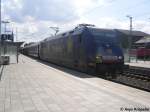 101 101 mit IC 2376 in Schwerin Hbf am 5.8.09