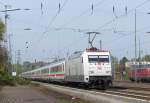 101 034-7  InForm  mit IC 2027 am Hacken bei der Einfahrt in Solingen Hbf. 24.04.2010