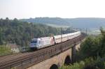 101 144 mit dem IC 2153 Dsseldorf Hbf - Erfurt Hbf auf dem Bekeviadukt in Altenbeken, 23.06.2010.