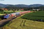 101 100-6  Energiewende  mit dem D 50472 (Basel SBB - Moskva Belorusskaja) und dem CNL 472  Aurora  (Basel SBB - Kopenhagen) bei Kollmarsreute.