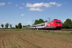 101 076-8, die neue CEWE-Werbelok, konnte am 23.05.2014 zwischen Kenzingen und Riegel aufgenommen werden.