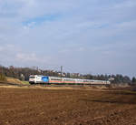 101 055 Schauinsland Reisen  mit EC 218 nach Frankfurt am Main.(Ebersbach 19.2.2017).