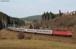 IC 2006  Bodensee  (Konstanz-Dortmund Hbf) mit Schublok 120 130-0 bei St.Georgen 11.2.11