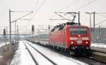 Am 29.03.13 verkehrte fr den ICE 791 der Ersatz-IC 2907. Auf seiner Fahrt von Hamburg nach Leipzig legt der Zug mit 120 154 an der Spitze in Bitterfeld einen Halt ein. An diesem Wochenende wurde der gesamte Verkehr nach Berlin ber Dessau umgeleitet.