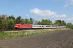 120 113 mit IC 1980 am 05.05.2013 bei Grbenzell.