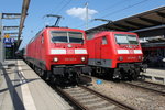 120 133-4+101 019-8(hinten)mit IC 2417 von Rostock Hbf nach Kln Hbf bei der Ausfahrt im Rostocker Hbf.08.05.2016 neben an hatte 120 201-9 Pause bevor es zurck gen Hamburg gehen sollte.