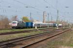 PCW 8 (127 001-6) Siemens Mobility mit Containern und einem ICx (Tz 9003) in Magdeburg-Neustadt und fuhr weiter in Richtung Helmstedt. 24.04.2015