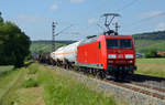 145 053 schleppte am 13.06.17 einen gemischten Güterzug durch Retzbach-Zellingen Richtung Würzburg.