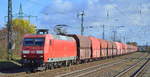 DB Cargo AG [D] mit  145 053-5  [NVR-Nummer: 91 80 6145 053-5 D-DB] und dem leeren Erzzug aus Ziltendorf EKO Richtung Hansaport Hamburg am 05.11.20 Bf. Saarmund.