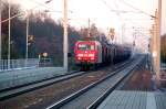 145 064 zieht am 22.01.09 einen Kali-Zug aus Richtung Berlin kommend durch Burgkemnitz.