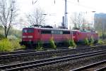 151 062-7 und 145 014-4 bei der Vorbeifahrt an Oberhausen Osterfeld-Sd am 23.04.2010