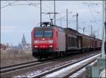 145 039-4 mit TEC45503 unterwegs zum Rostocker Seehafen. Kurz hinter Stralsund am 10.02.07. 